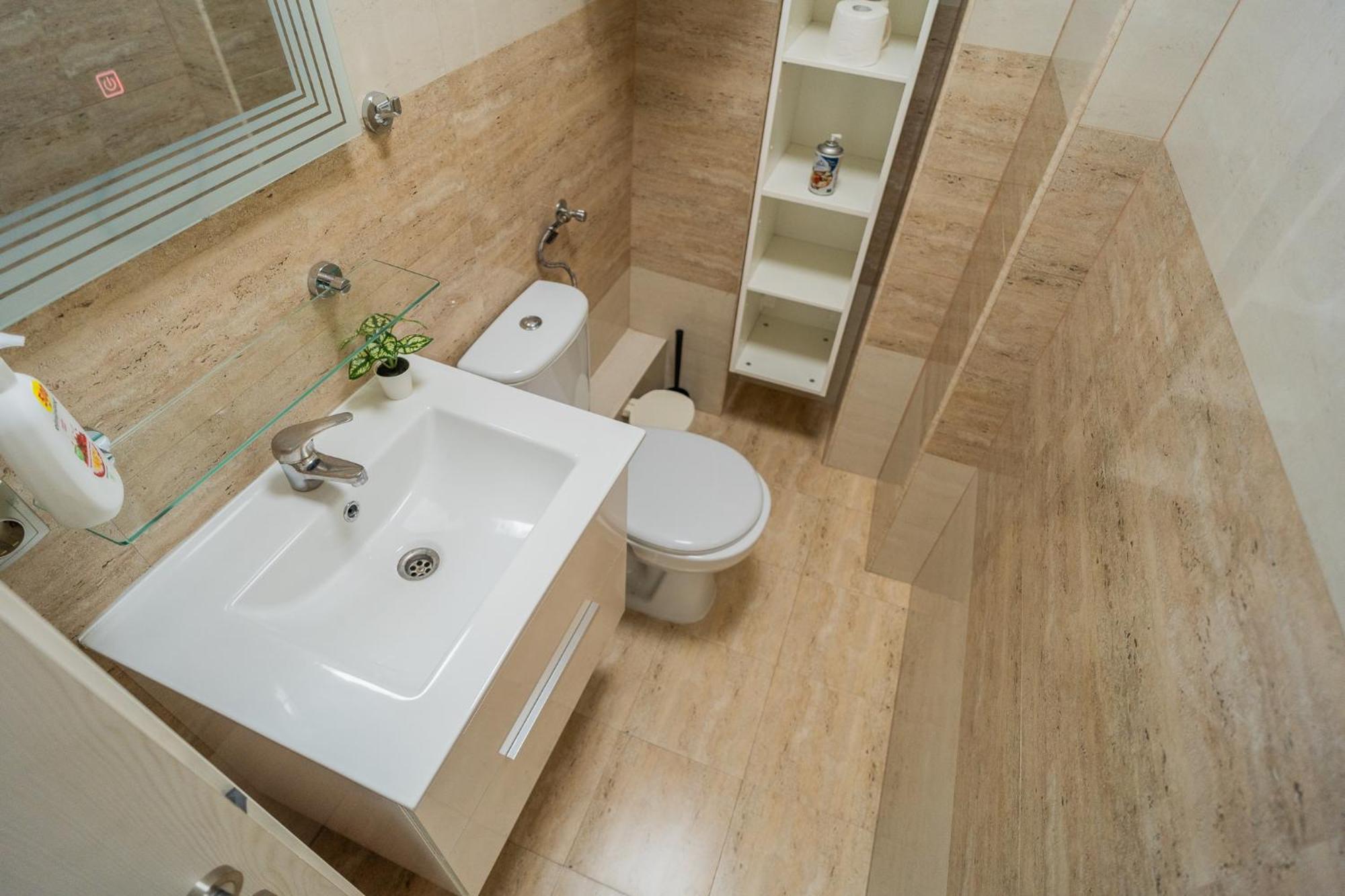 Ferienwohnung Luxury 2Br On Decebal Avenue Bukarest Exterior foto