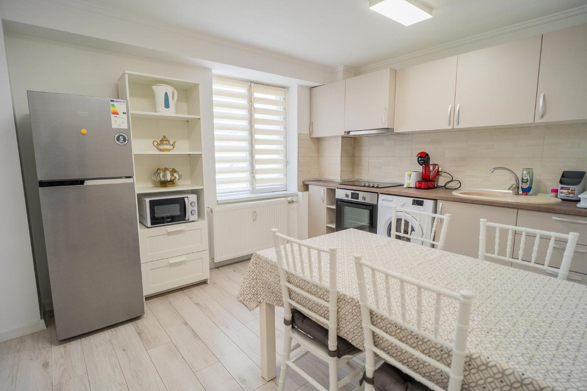 Ferienwohnung Luxury 2Br On Decebal Avenue Bukarest Exterior foto